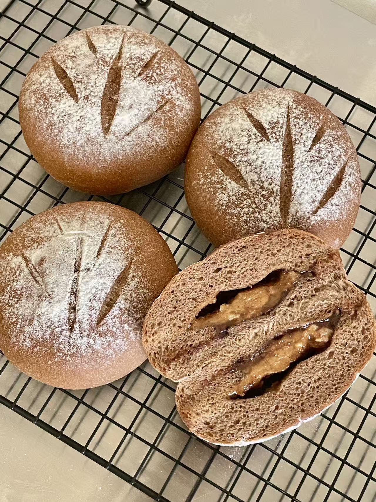 花生巧心米面包 Peanut & Chocolate Rice Bun